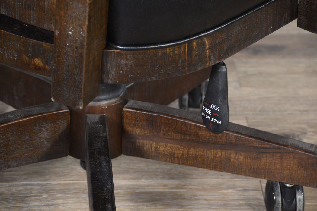 Homestead - Game Chair With Casters, Cushion Seat & Back - Tobacco Leaf