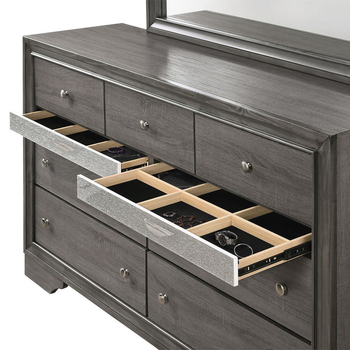 Naima - Dresser