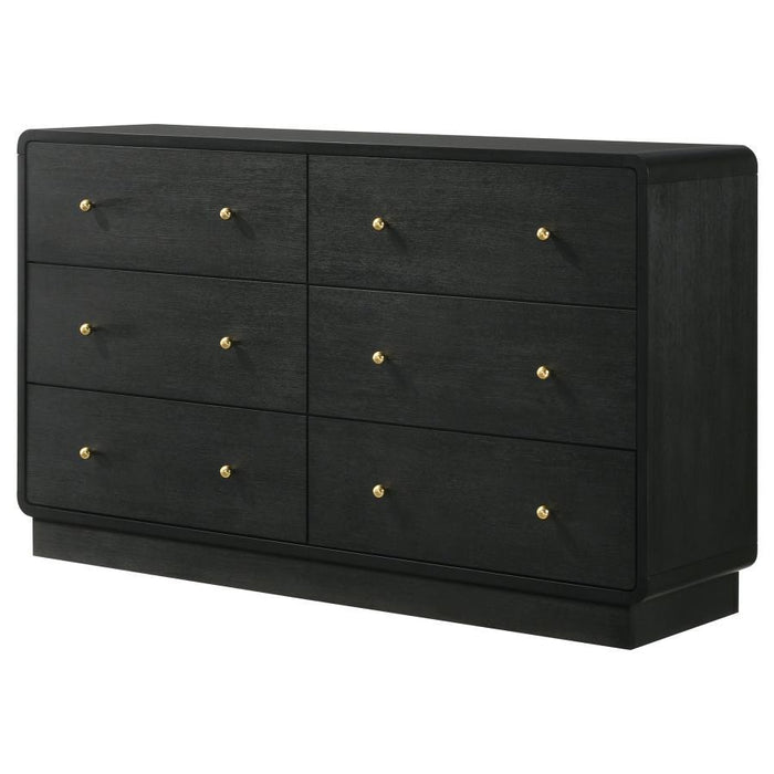 Cavelle - 6-Drawer Dresser