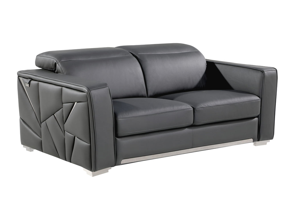 1120 - Leather Loveseat