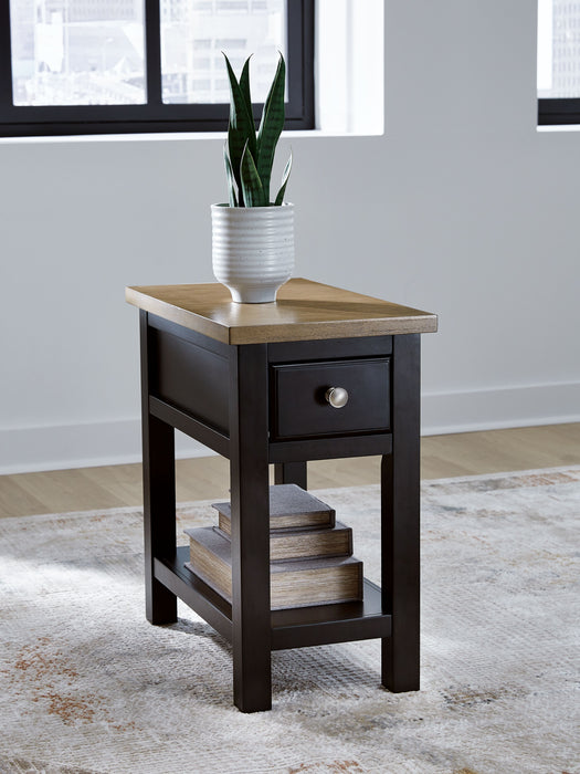 Drazmine - Chair Side End Table - Brown